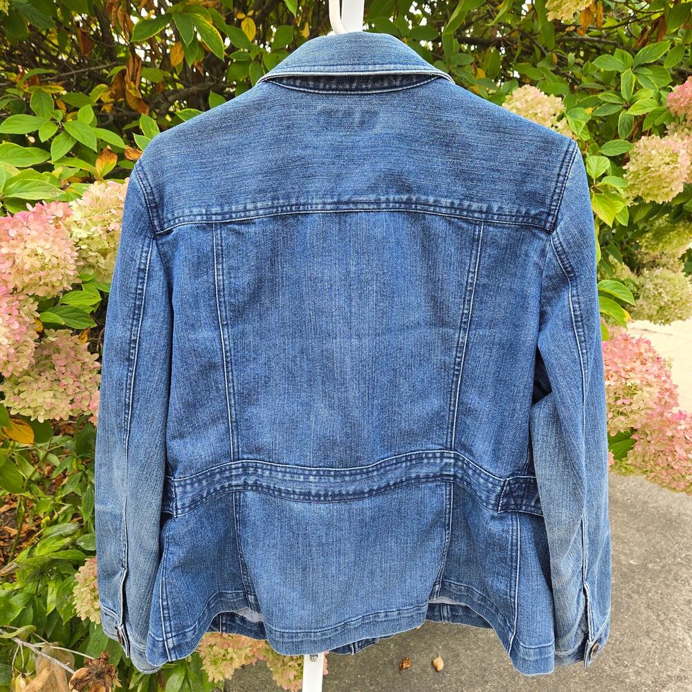 Jones New York Women's Denim Jacket Jean Barn Chore Whiskering Stretch size XL - Picture 2 of 16